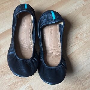 Tieks Black Leather Ballet Flats with Teal Stitch Accent